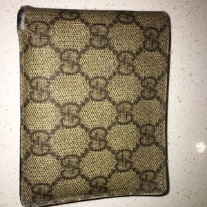 Gucci men’s wallet